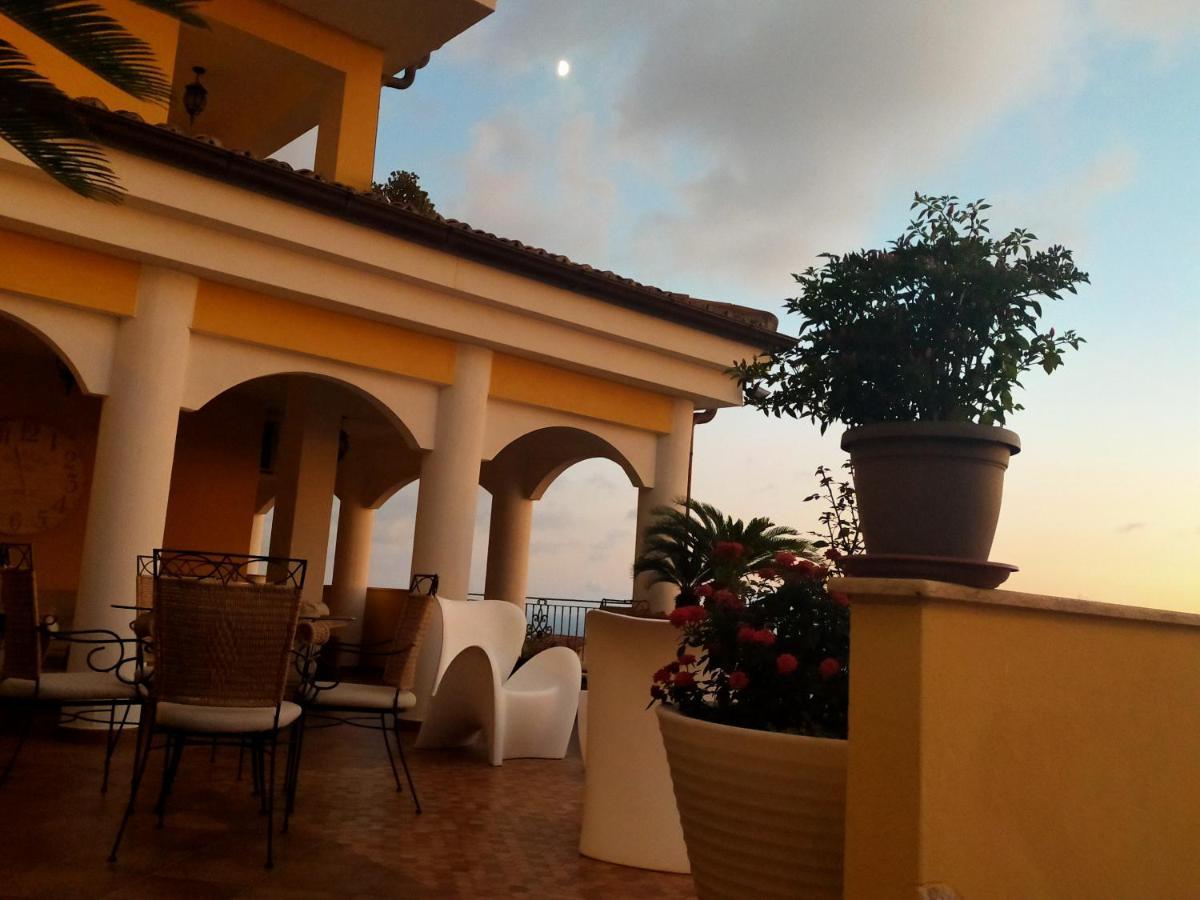 Villa Fontana Saia Paola Exterior photo